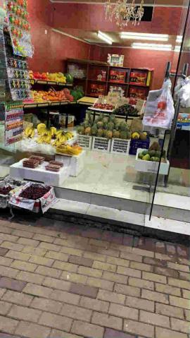 青山成熟小区水果店35平米门面转让