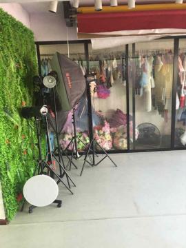 江汉路俊华大厦107平米摄影店转让