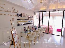 菱角‬湖52平米美甲美容店亏本转‬让​‎...