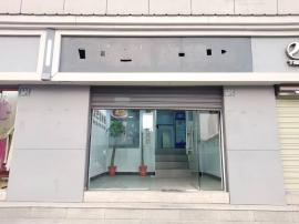 洪山区马房山中学旁临街商铺空转行业不限