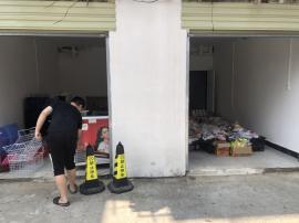 八一路地质大学沙河湾40平米门面直租 