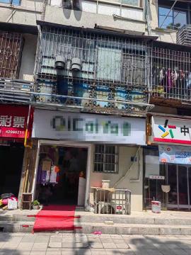 捡漏！青山恩施街黄金地段25平旺铺转让