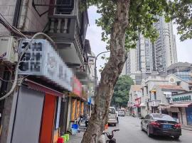 好铺子！江汉路商圈40平餐饮门面转让 