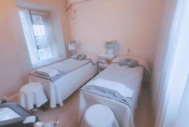 青山印象城120平米美容养生馆转让 