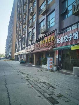 东西湖区120平米餐馆转让